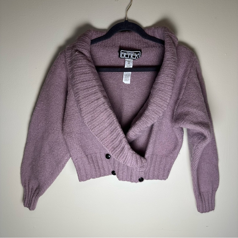 Berek hand knit wool pink-purple cropped sweater